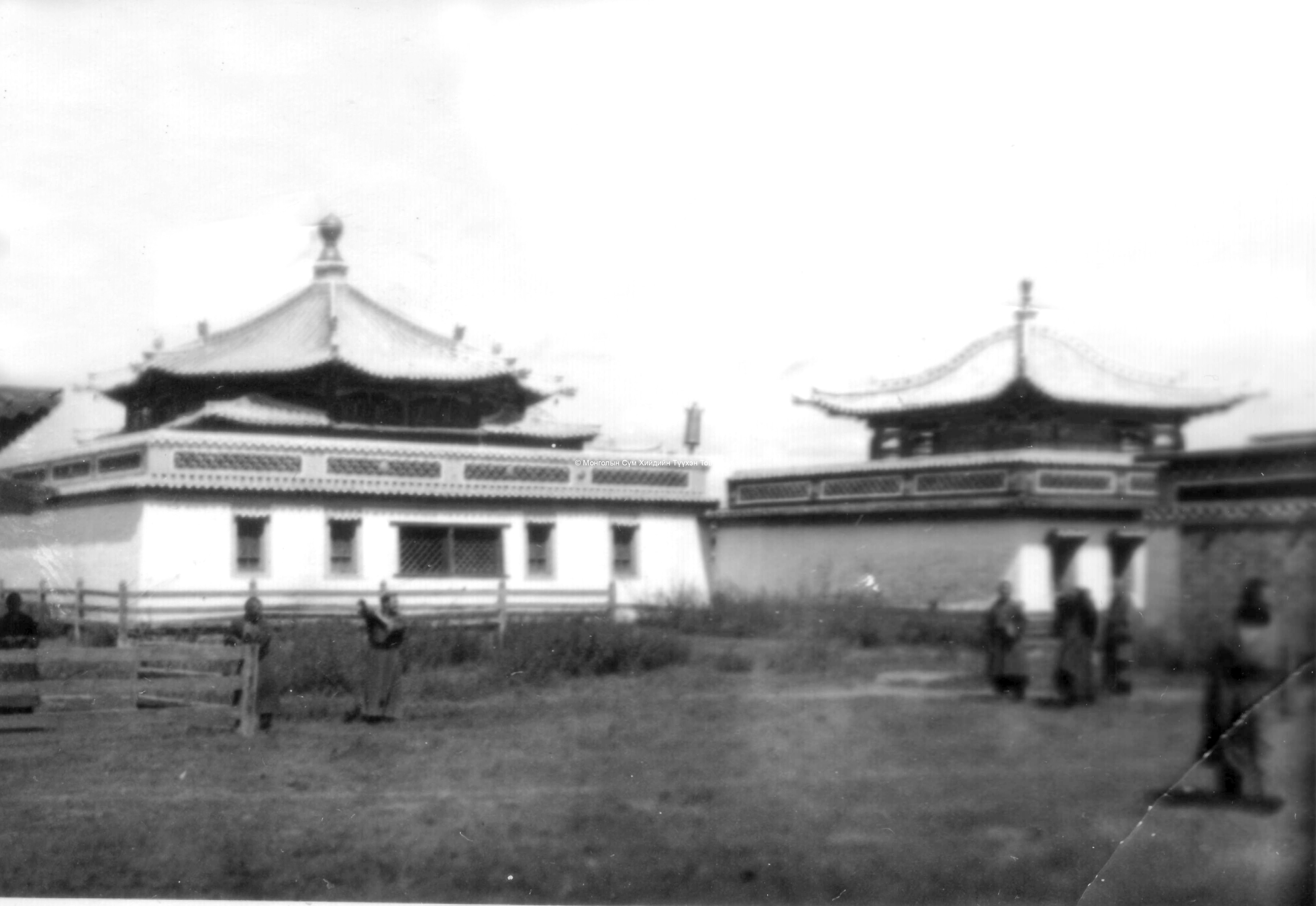 Düinkhor datsan, the main assembly hall, and Jüd datsan from the North. Film Archives ?; Tsültem, N., Mongolian Architecture. Ulaanbaatar 1988, 24 Düinkhor datsan, the main assembly hall, and Jüd datsan from the North. Film Archives ?; Tsültem, N., Mongolian Architecture. Ulaanbaatar 1988, 24